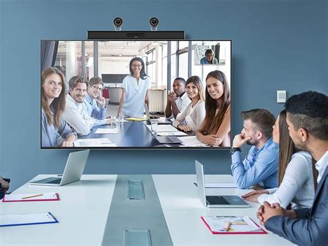 video conferencing systems with auto focus